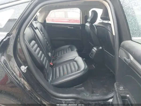 3FA6P0MU0KR131733 2019 FORD FUSION - Image 8