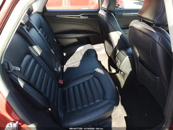 3FA6P0MU0KR137340 2019 FORD FUSION - Image 8