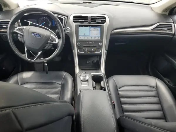 3FA6P0MU0KR156082 2019 FORD FUSION - Image 8