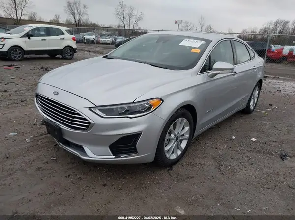 3FA6P0MU0KR165283 2019 FORD FUSION - Image 2