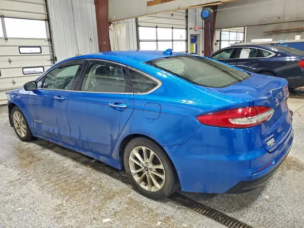 3FA6P0MU0KR189549 2019 FORD FUSION - Image 2