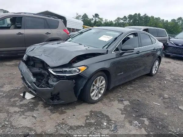 3FA6P0MU0KR189552 2019 FORD FUSION - Image 2