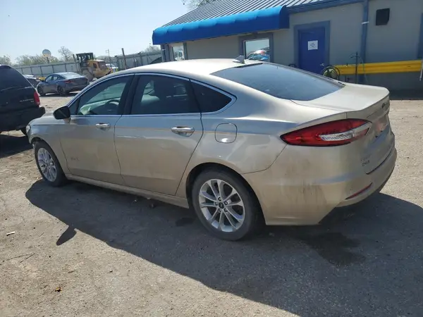 3FA6P0MU0KR197778 2019 FORD FUSION - Image 2