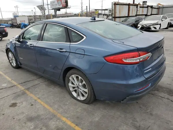 3FA6P0MU0KR208925 2019 FORD FUSION - Image 2