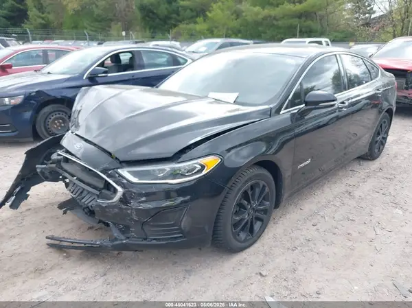 3FA6P0MU0KR253198 2019 FORD FUSION - Image 2