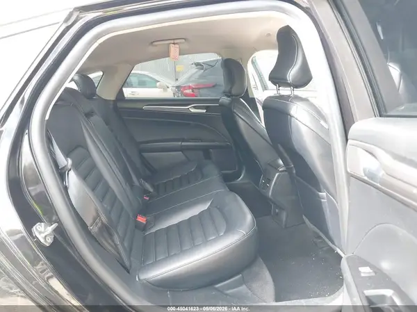 3FA6P0MU0KR253198 2019 FORD FUSION - Image 8
