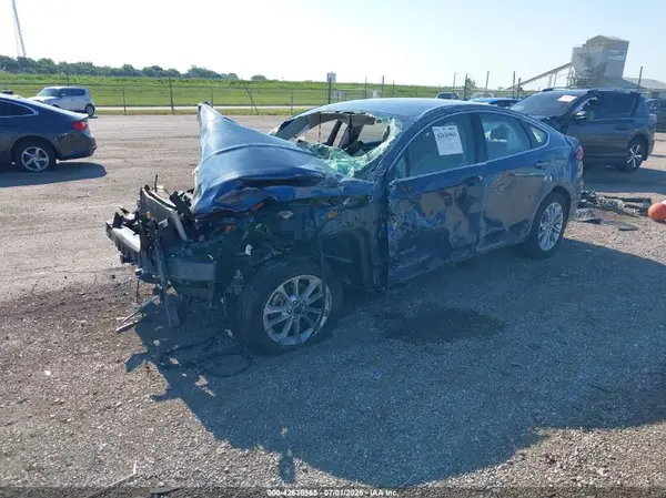 3FA6P0MU0KR255999 2019 FORD FUSION - Image 2