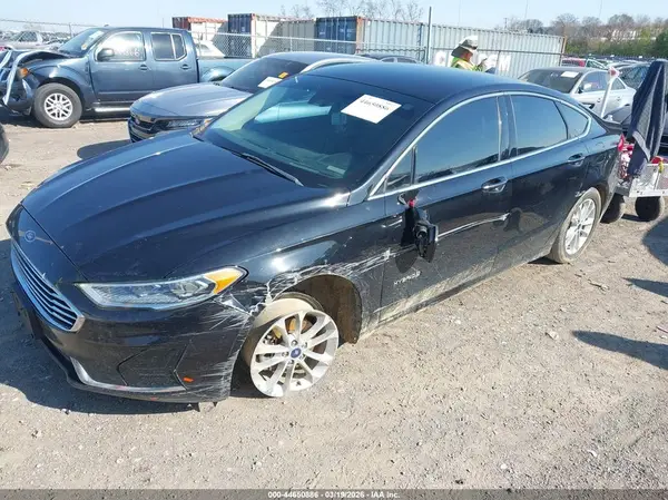 3FA6P0MU0KR264136 2019 FORD FUSION - Image 2