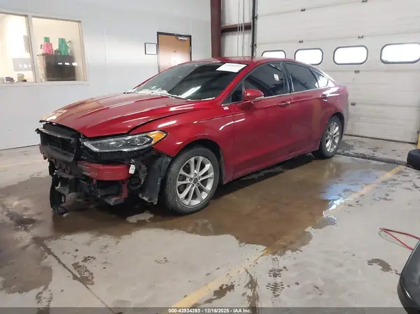 3FA6P0MU0LR176978 2020 FORD FUSION - Image 2