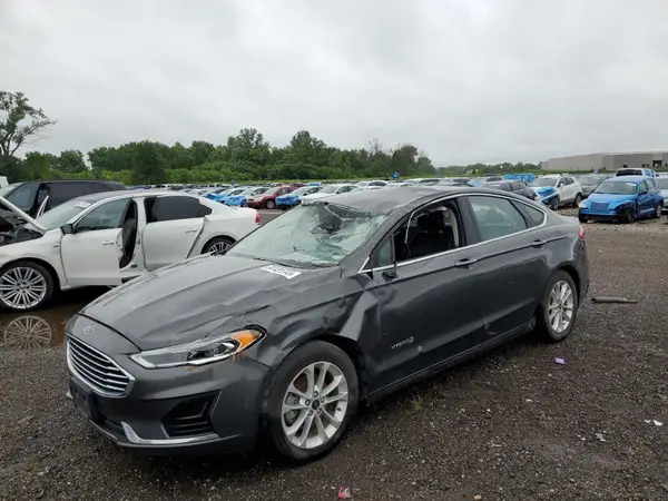 3FA6P0MU1KR110423 2019 FORD FUSION - Image 1