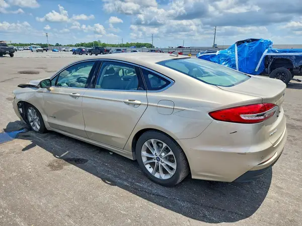 3FA6P0MU1KR167365 2019 FORD FUSION - Image 2