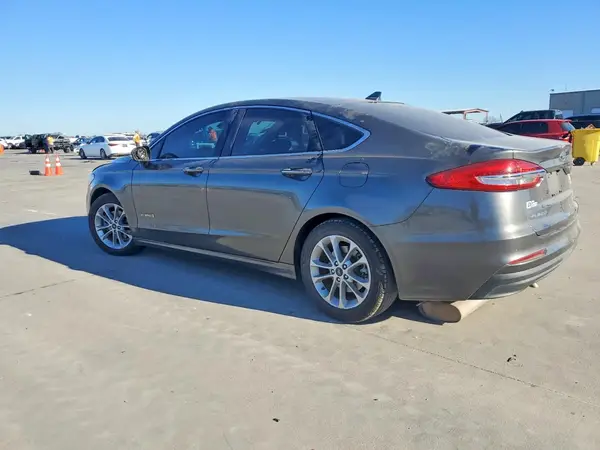 3FA6P0MU1KR180858 2019 FORD FUSION - Image 2