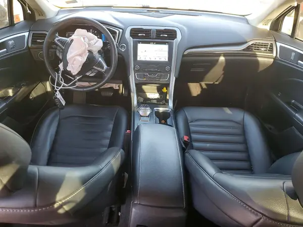 3FA6P0MU1KR180858 2019 FORD FUSION - Image 8