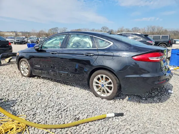 3FA6P0MU1KR185512 2019 FORD FUSION - Image 2