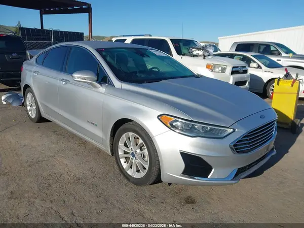 3FA6P0MU1KR185672 2019 FORD FUSION - Image 1