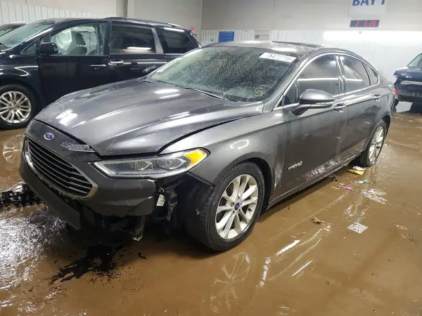 3FA6P0MU1KR272780 2019 FORD FUSION - Image 1