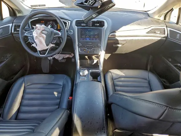 3FA6P0MU1LR105255 2020 FORD FUSION - Image 8