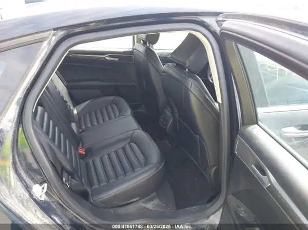 3FA6P0MU1LR163382 2020 FORD FUSION - Image 8