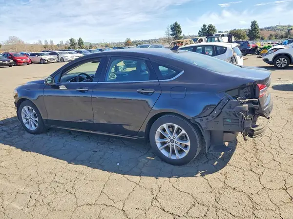 3FA6P0MU1LR263661 2020 FORD FUSION - Image 2