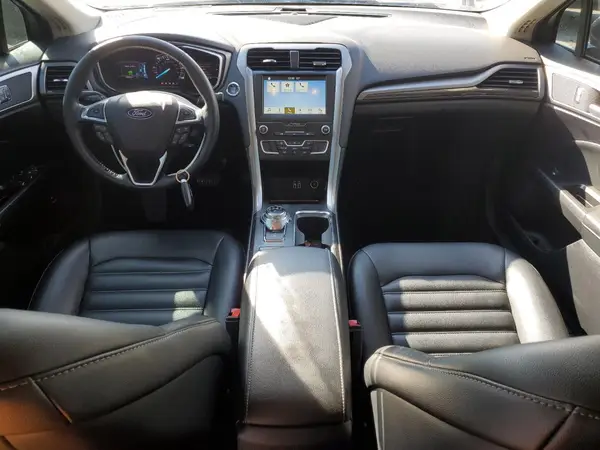 3FA6P0MU2KR112732 2019 FORD FUSION - Image 8