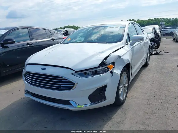 3FA6P0MU2KR118126 2019 FORD FUSION - Image 2