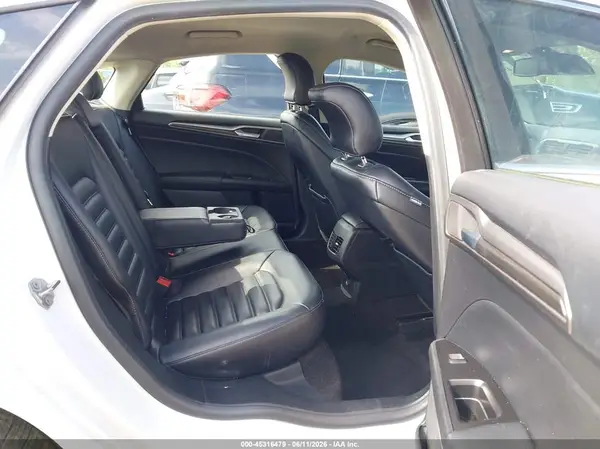 3FA6P0MU2KR118126 2019 FORD FUSION - Image 8