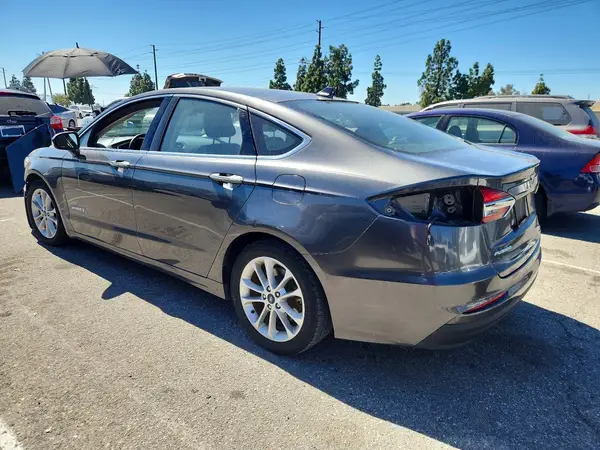 3FA6P0MU2KR175717 2019 FORD FUSION - Image 2