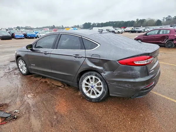 3FA6P0MU2KR182439 2019 FORD FUSION - Image 2