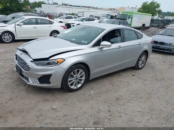 3FA6P0MU2KR255230 2019 FORD FUSION - Image 2