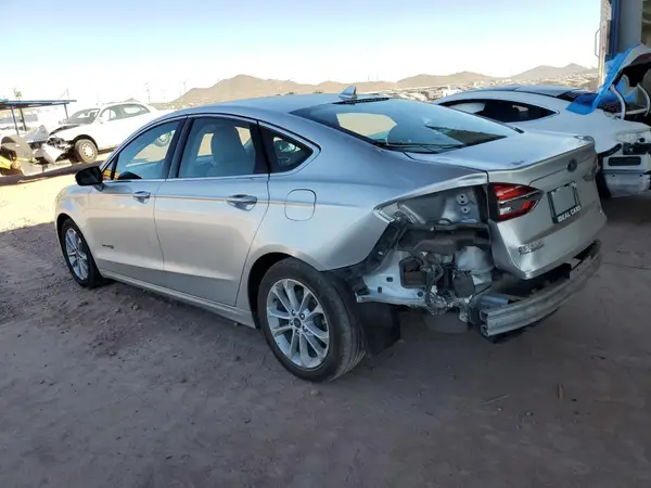 3FA6P0MU2KR259228 2019 FORD FUSION - Image 2