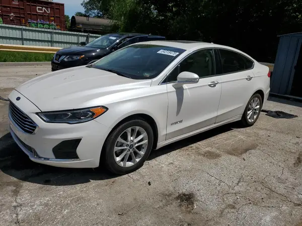 3FA6P0MU2KR262422 2019 FORD FUSION - Image 1
