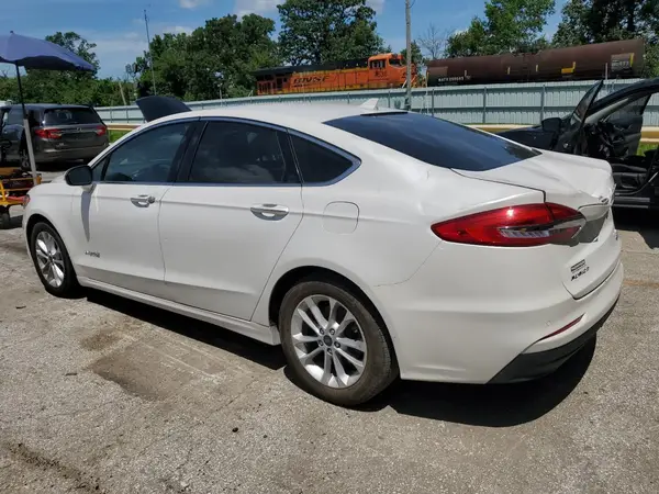 3FA6P0MU2KR262422 2019 FORD FUSION - Image 2