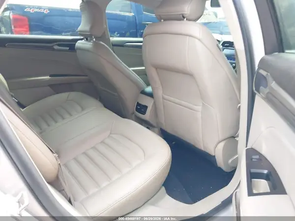 3FA6P0MU2KR262470 2019 FORD FUSION - Image 8