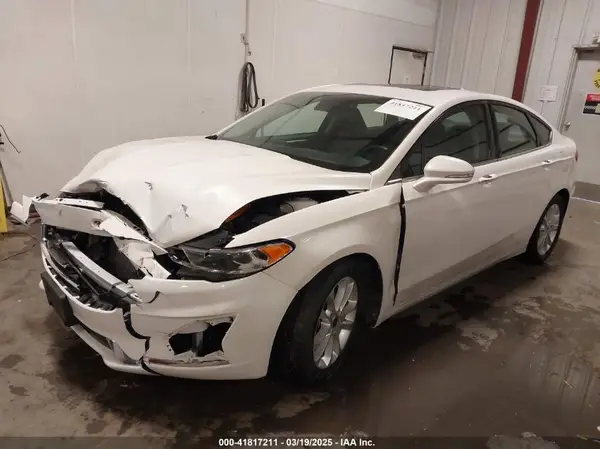 3FA6P0MU2LR188985 2020 FORD FUSION - Image 2