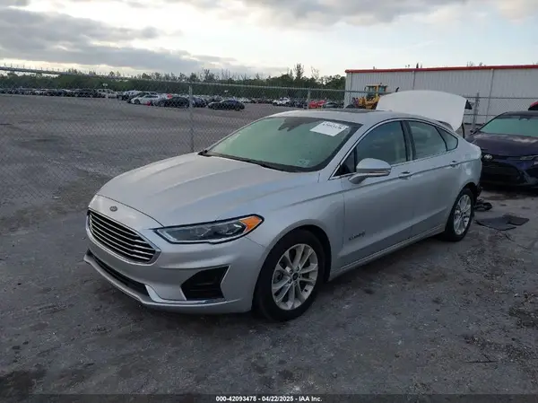 3FA6P0MU3KR136943 2019 FORD FUSION - Image 2