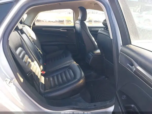 3FA6P0MU3KR137137 2019 FORD FUSION - Image 8