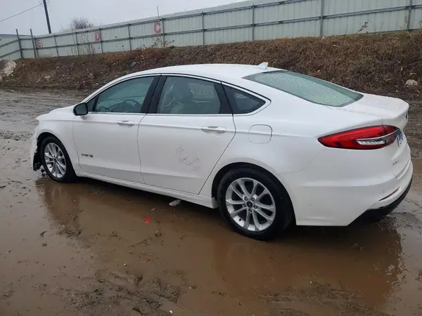 3FA6P0MU3KR179890 2019 FORD FUSION - Image 2