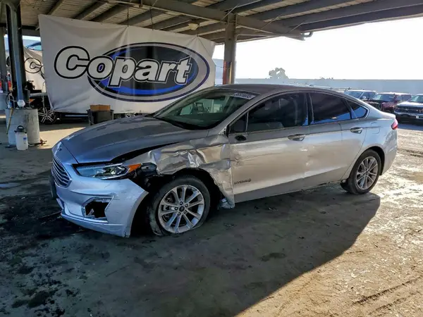 3FA6P0MU3KR180117 2019 FORD FUSION - Image 1