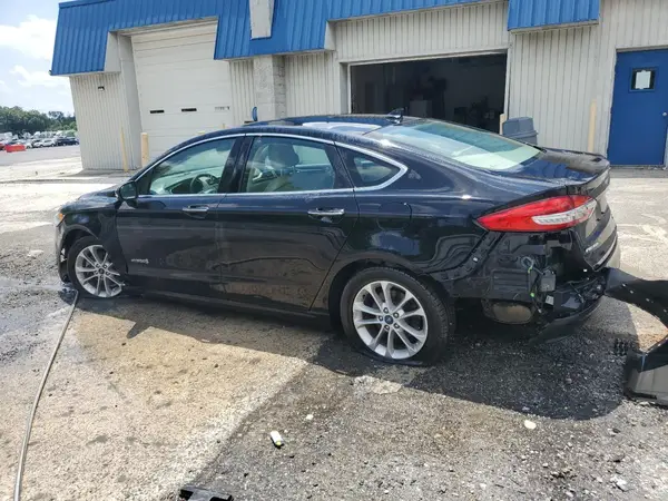 3FA6P0MU3KR261974 2019 FORD FUSION - Image 2