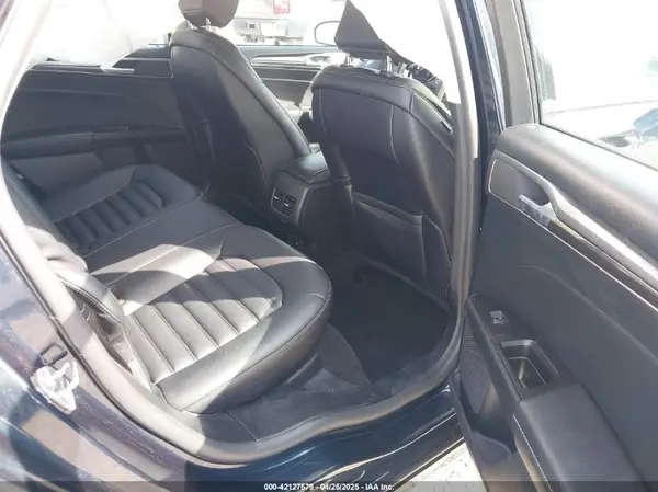 3FA6P0MU3LR115060 2020 FORD FUSION - Image 8