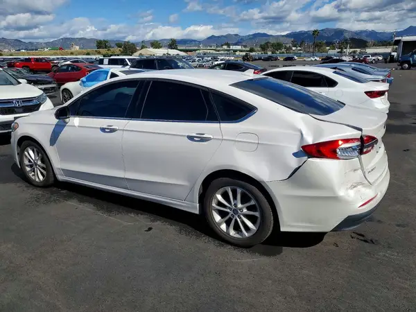3FA6P0MU3LR123711 2020 FORD FUSION - Image 2