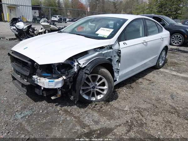 3FA6P0MU3LR158636 2020 FORD FUSION - Image 2