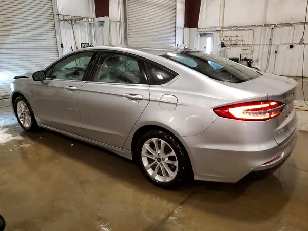 3FA6P0MU3LR162489 2020 FORD FUSION - Image 2