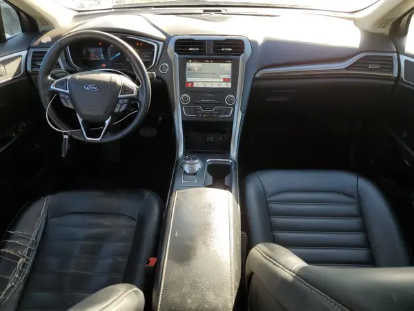 3FA6P0MU4KR136756 2019 FORD FUSION - Image 8
