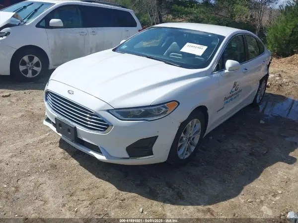 3FA6P0MU4KR154299 2019 FORD FUSION - Image 2