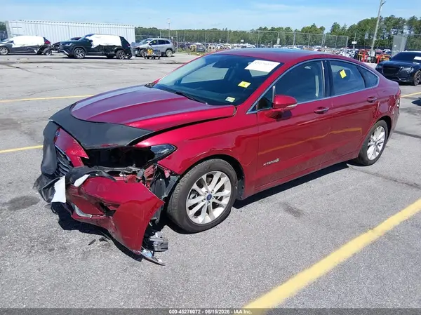3FA6P0MU4KR157980 2019 FORD FUSION - Image 2