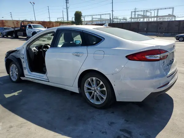 3FA6P0MU5KR121716 2019 FORD FUSION - Image 2