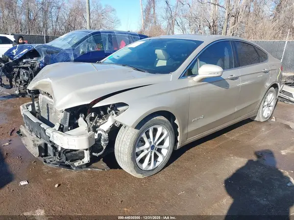3FA6P0MU5KR136622 2019 FORD FUSION - Image 2