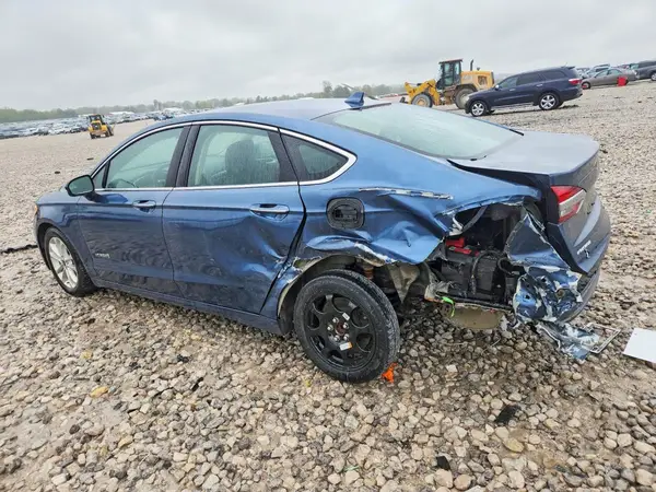 3FA6P0MU5KR147684 2019 FORD FUSION - Image 2