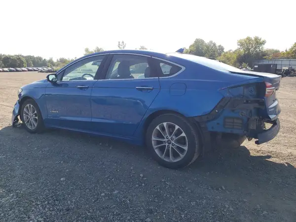 3FA6P0MU5KR165229 2019 FORD FUSION - Image 2